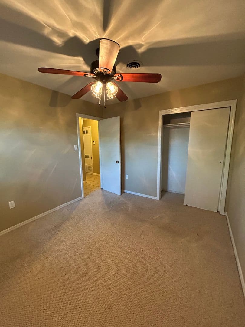 Russellville House: 1202 East O St.