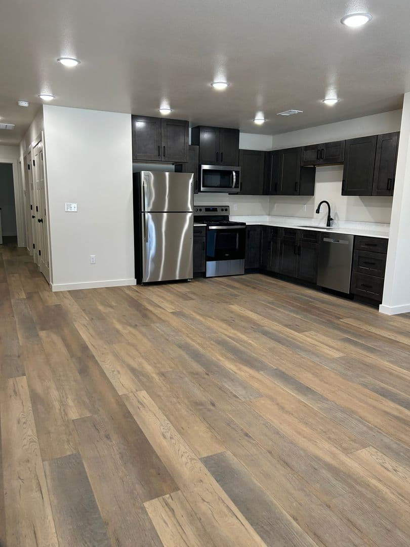 Russellville Apartment: 705 West 12th St.