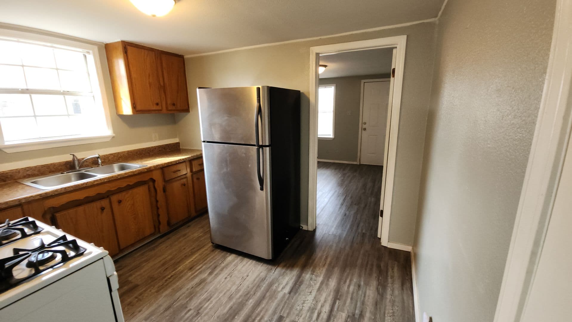 Russellville Apartment: 705 East 5th St. A & B