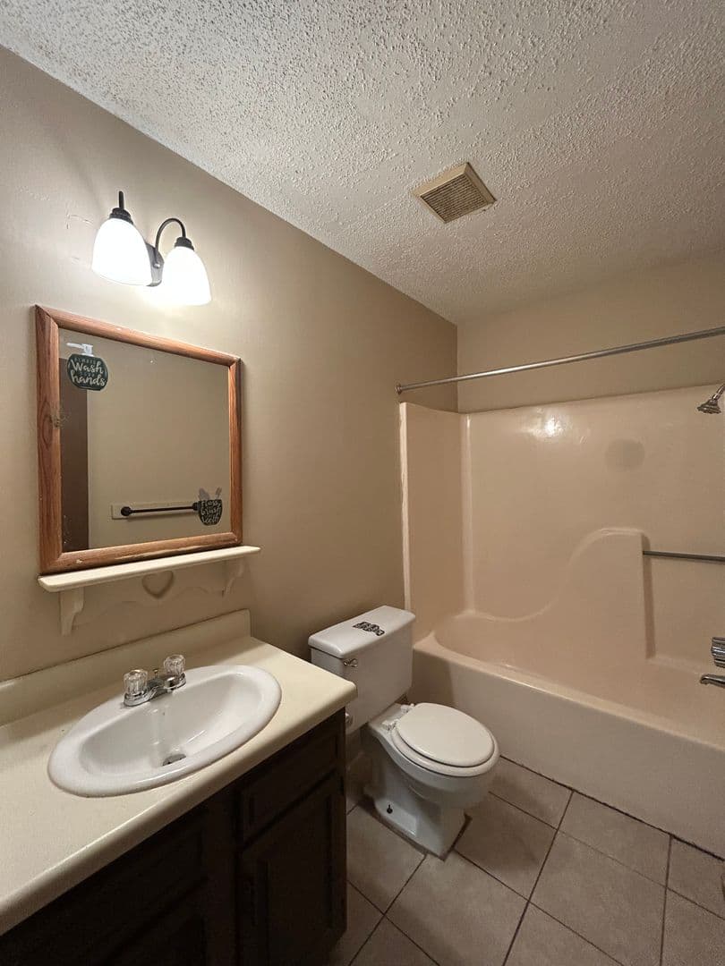 Dover Apartment: 72-112 Sequoya Dr.