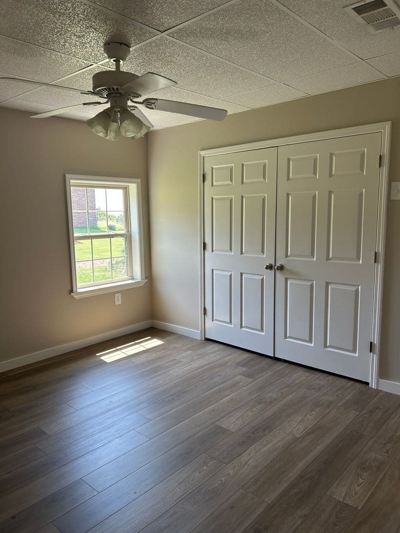 Russellville House: 4 Silver Hills Ln