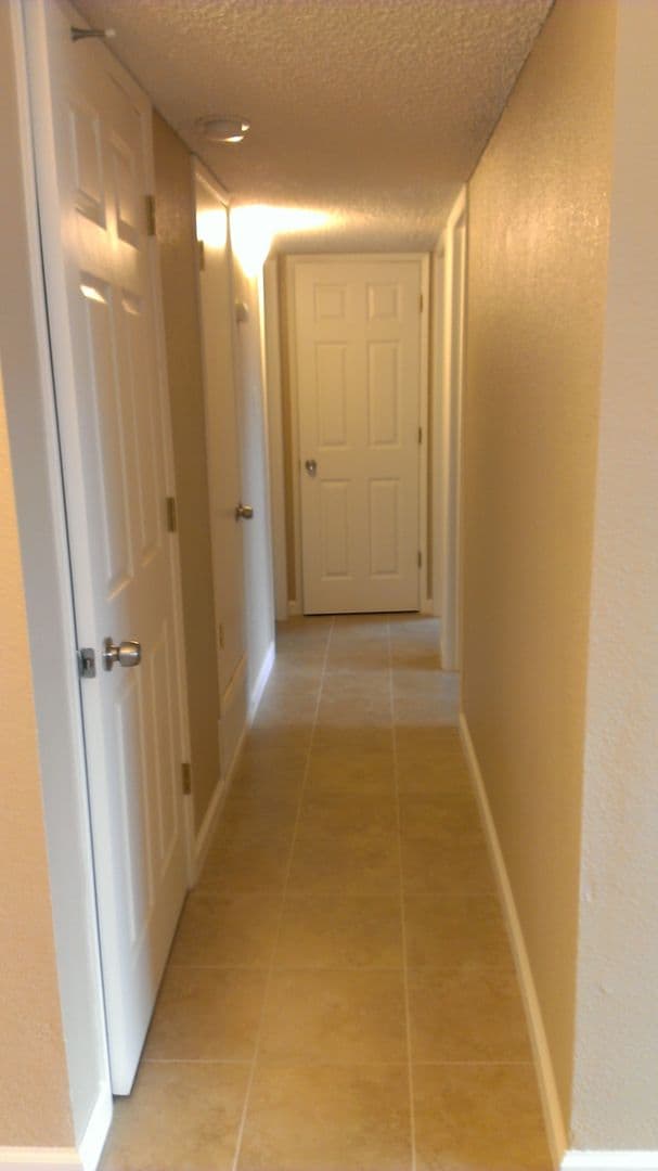 Manteca Apartment: 1405 Stonewood Avenue