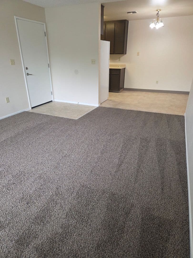 Manteca Apartment: 1405 Stonewood Avenue