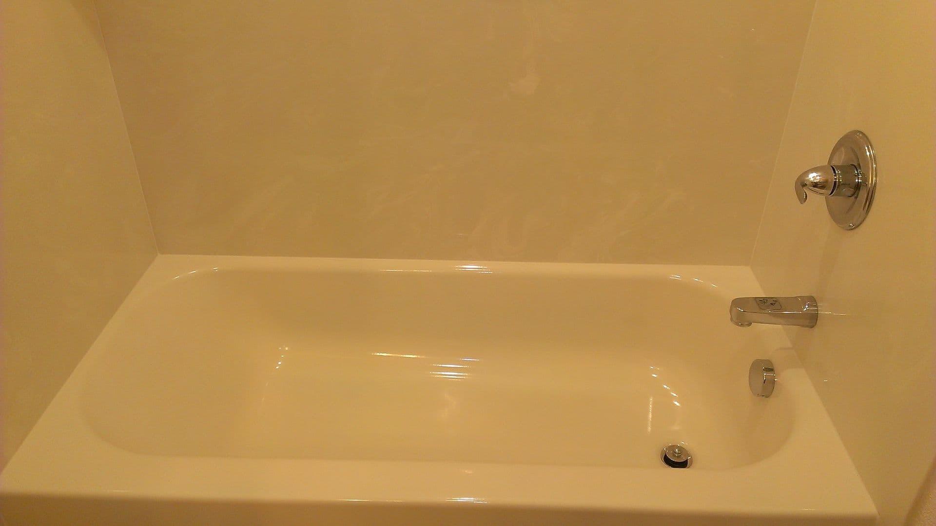 Manteca Apartment: 1405 Stonewood Avenue