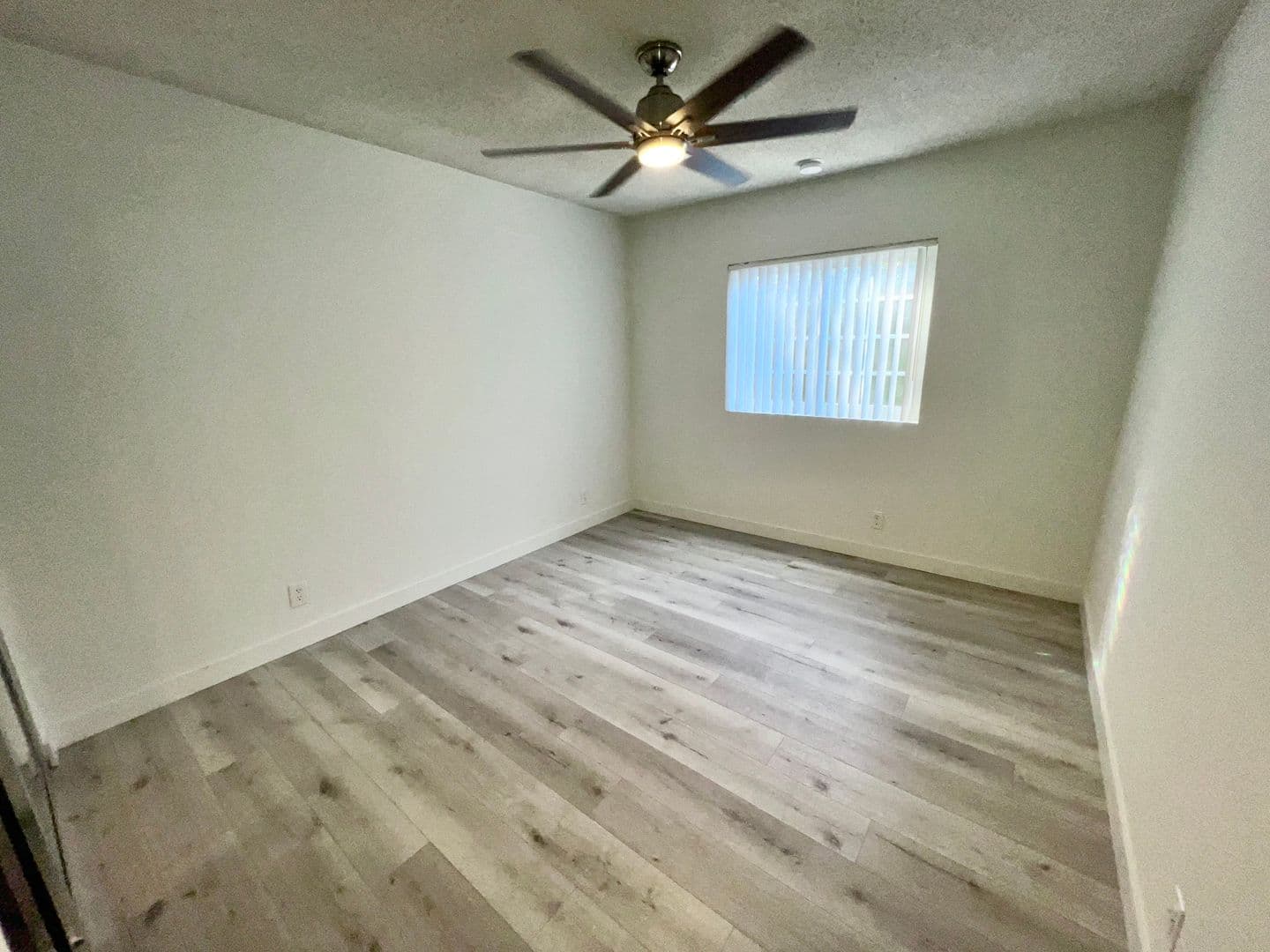 Los Angeles Apartment: 3728 Bentley Ave.