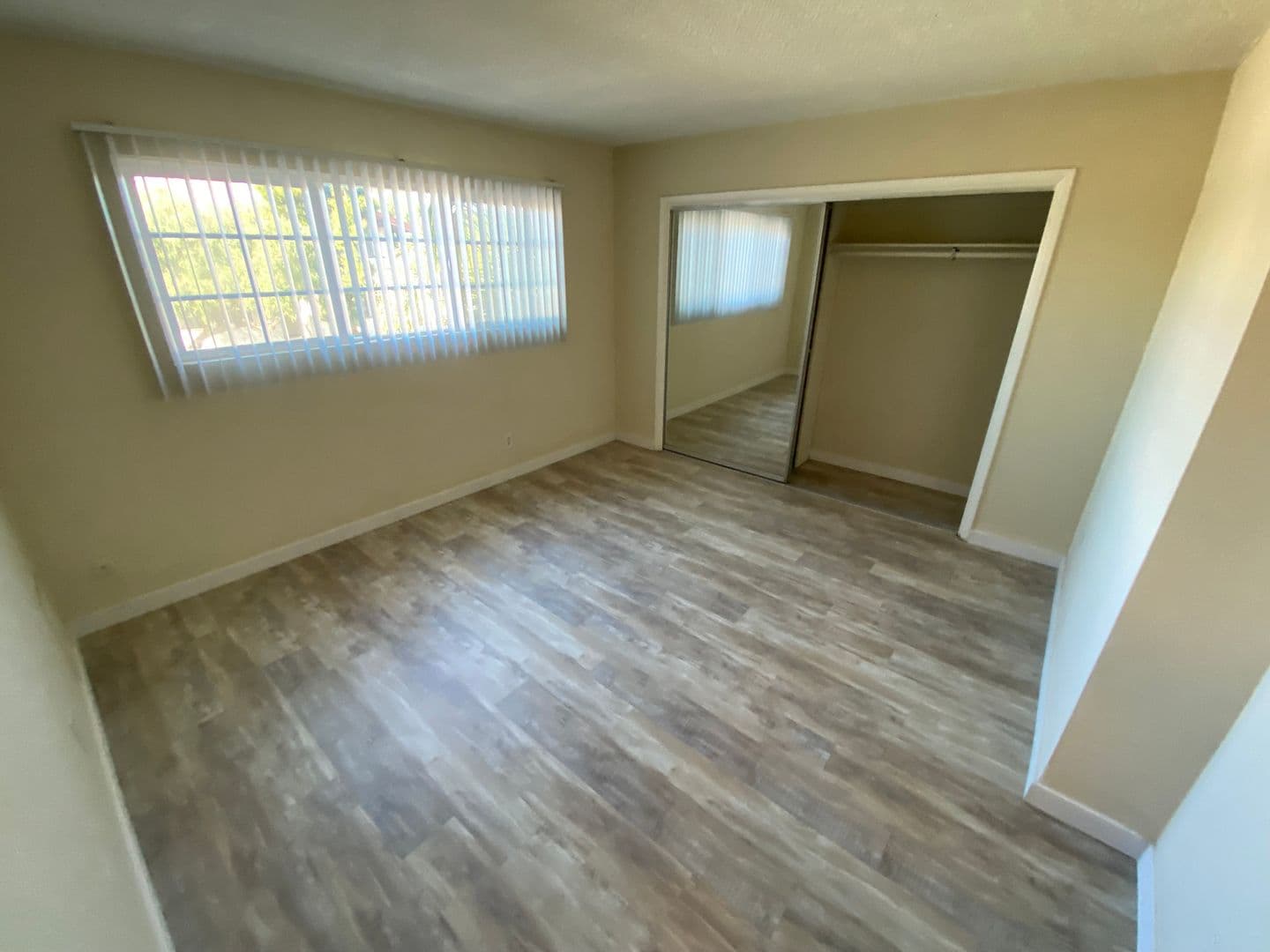 Los Angeles Apartment: 9344 National Blvd.