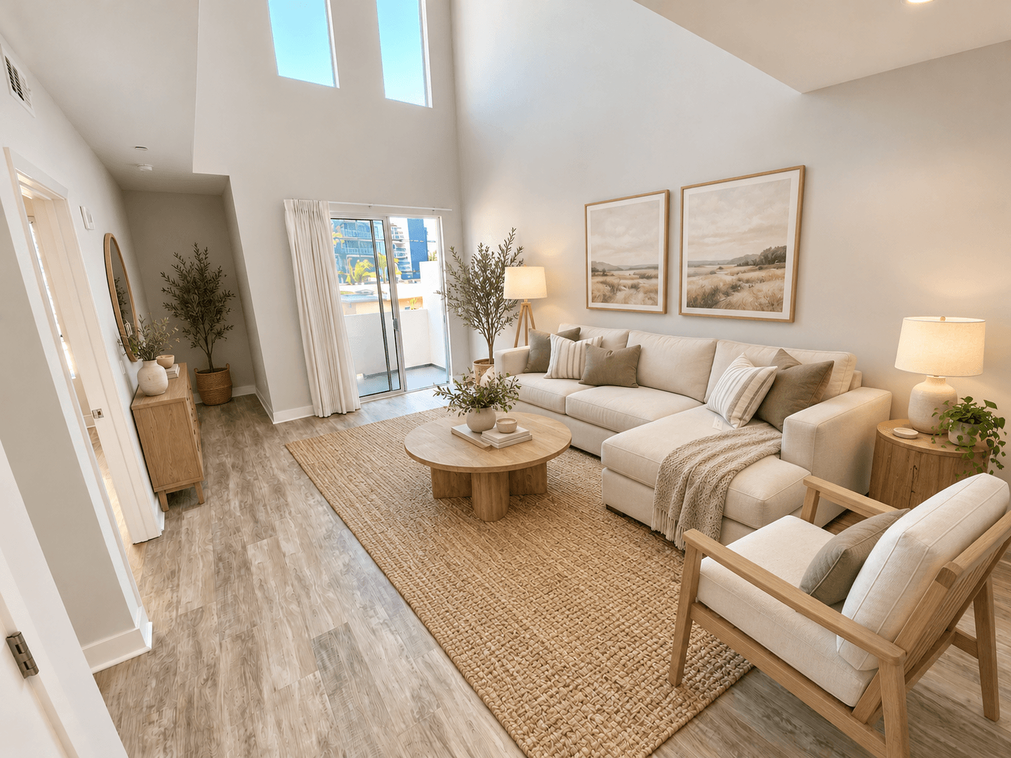 Los Angeles Apartment: 11929 Courtleigh Dr