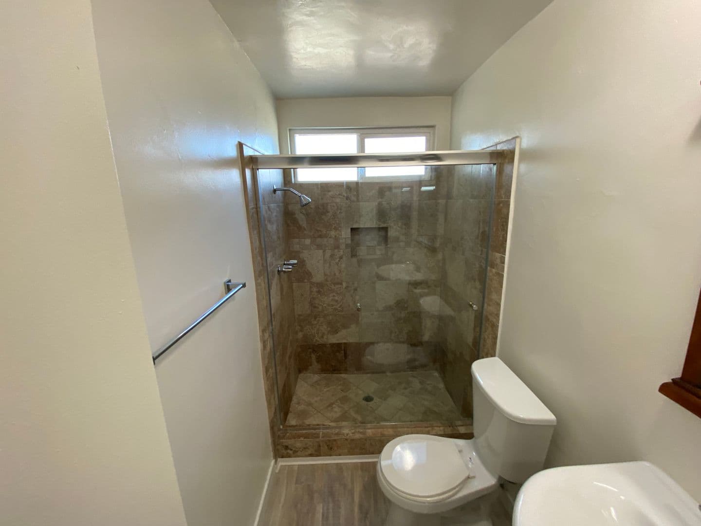 Los Angeles Apartment: 9344 National Blvd.