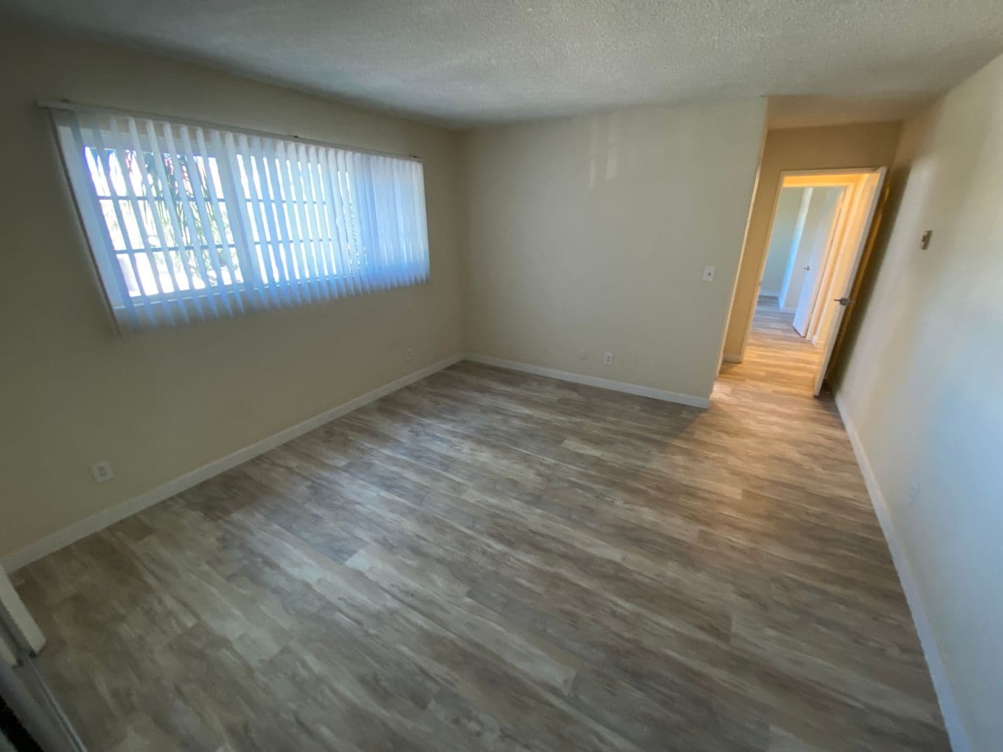 Los Angeles Apartment: 9344 National Blvd.