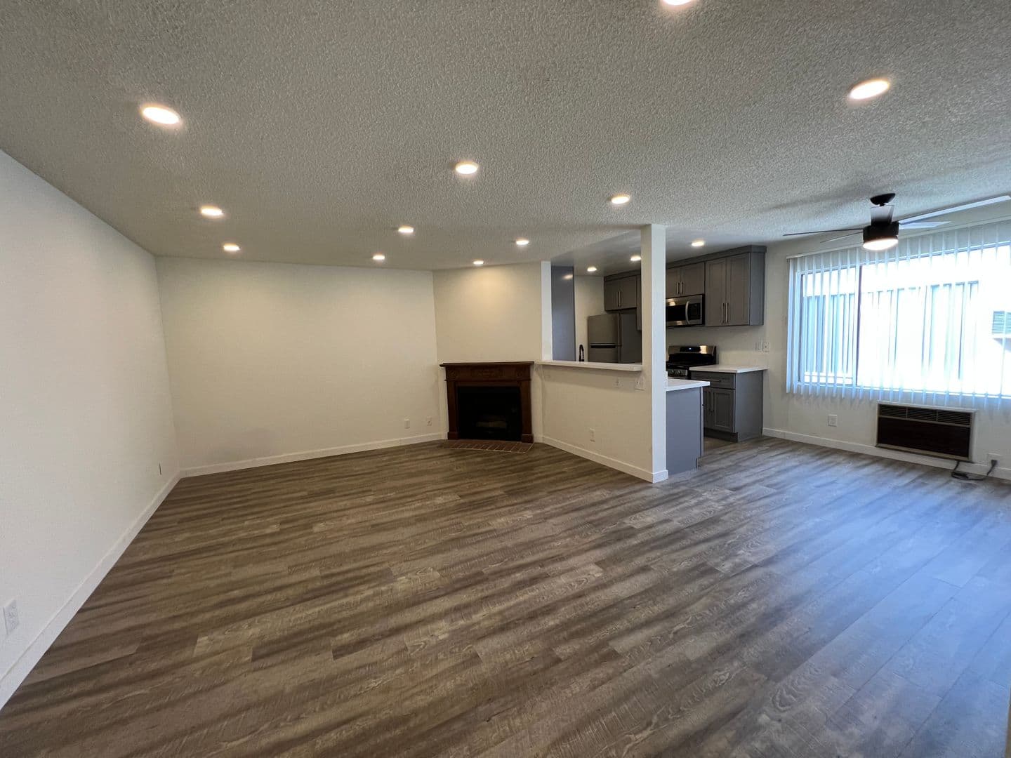 Los Angeles Apartment: 3546 Hughes Ave