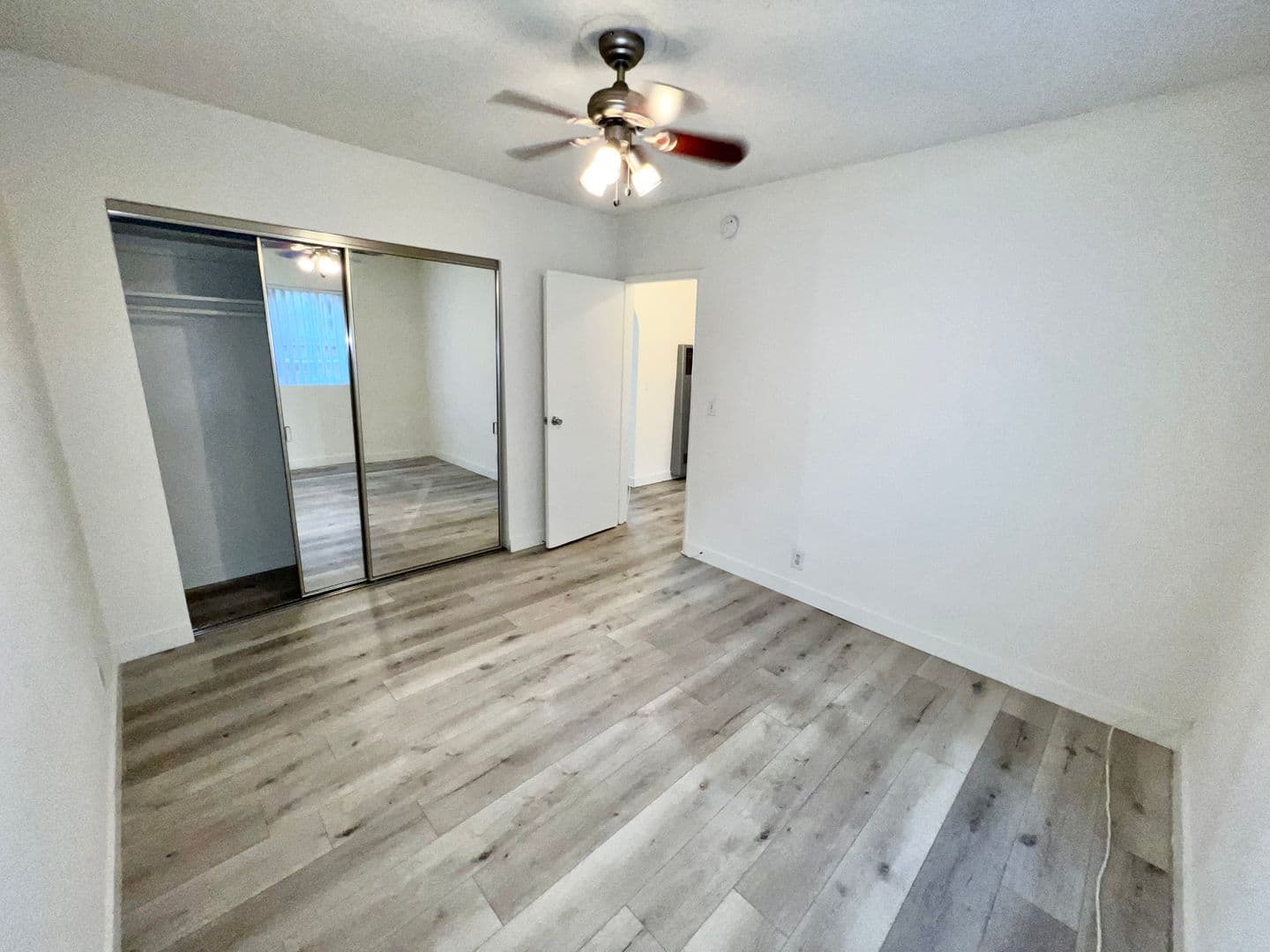 Los Angeles Apartment: 3728 Bentley Ave.