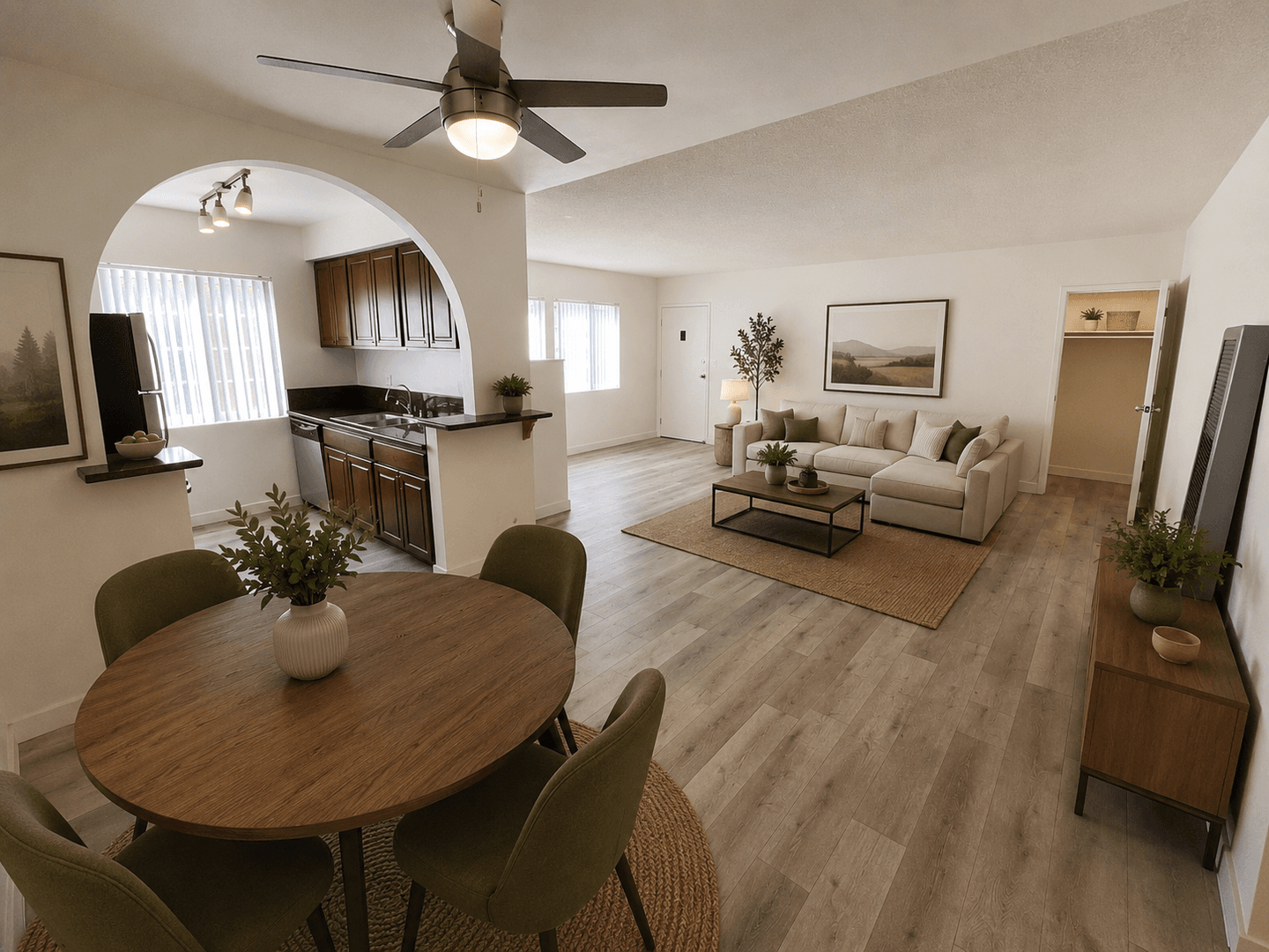 Los Angeles Apartment: 3728 Bentley Ave.