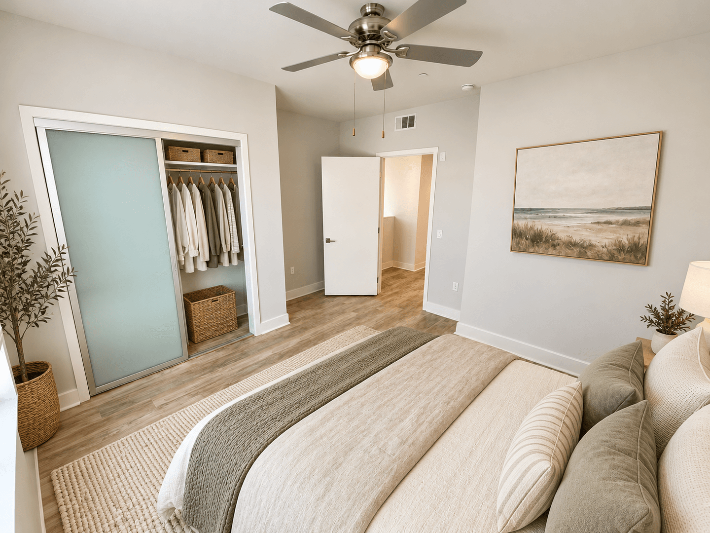 Los Angeles Apartment: 11929 Courtleigh Dr