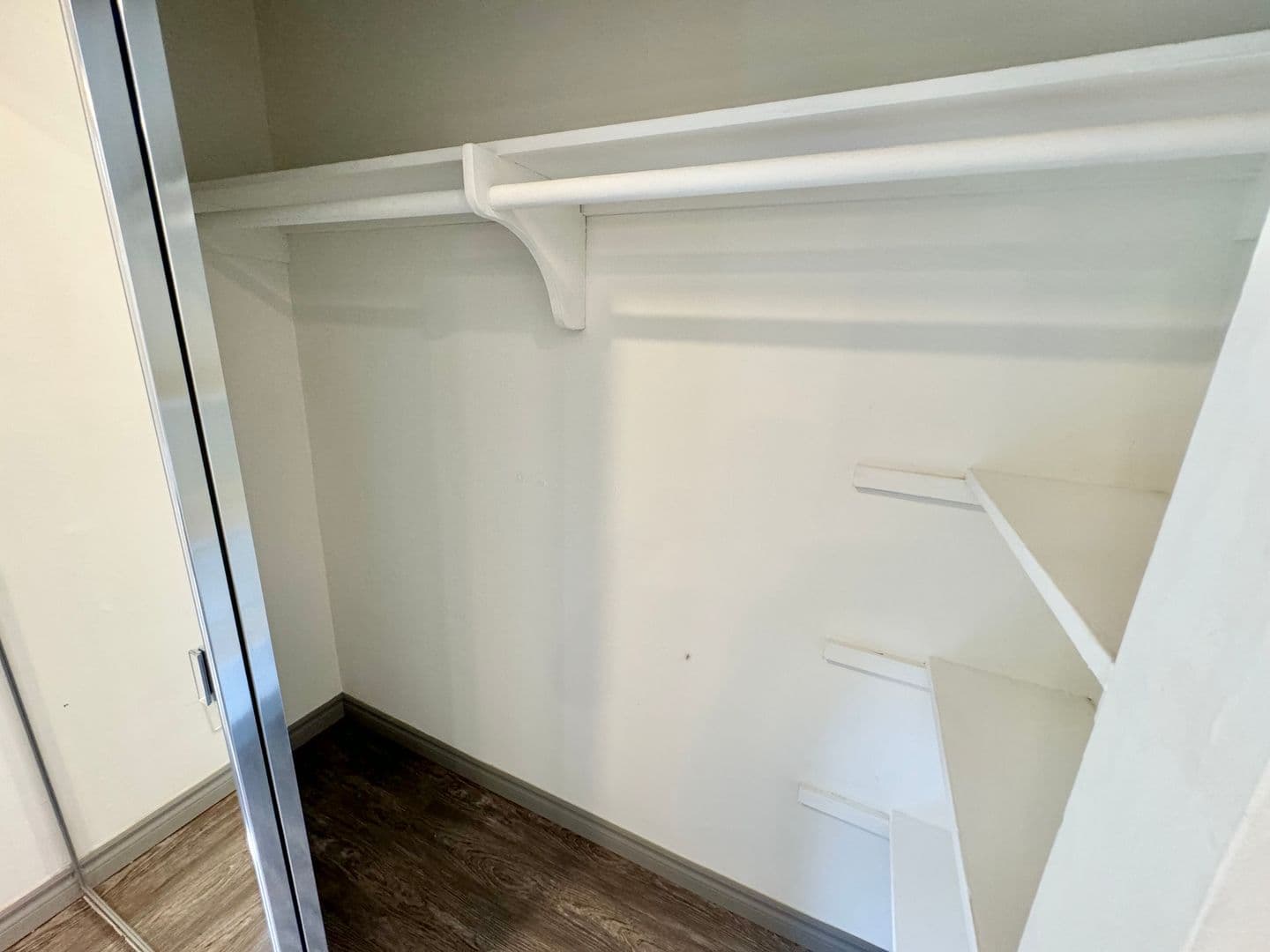 Los Angeles Apartment: 12301 & 12307 Pacific Ave