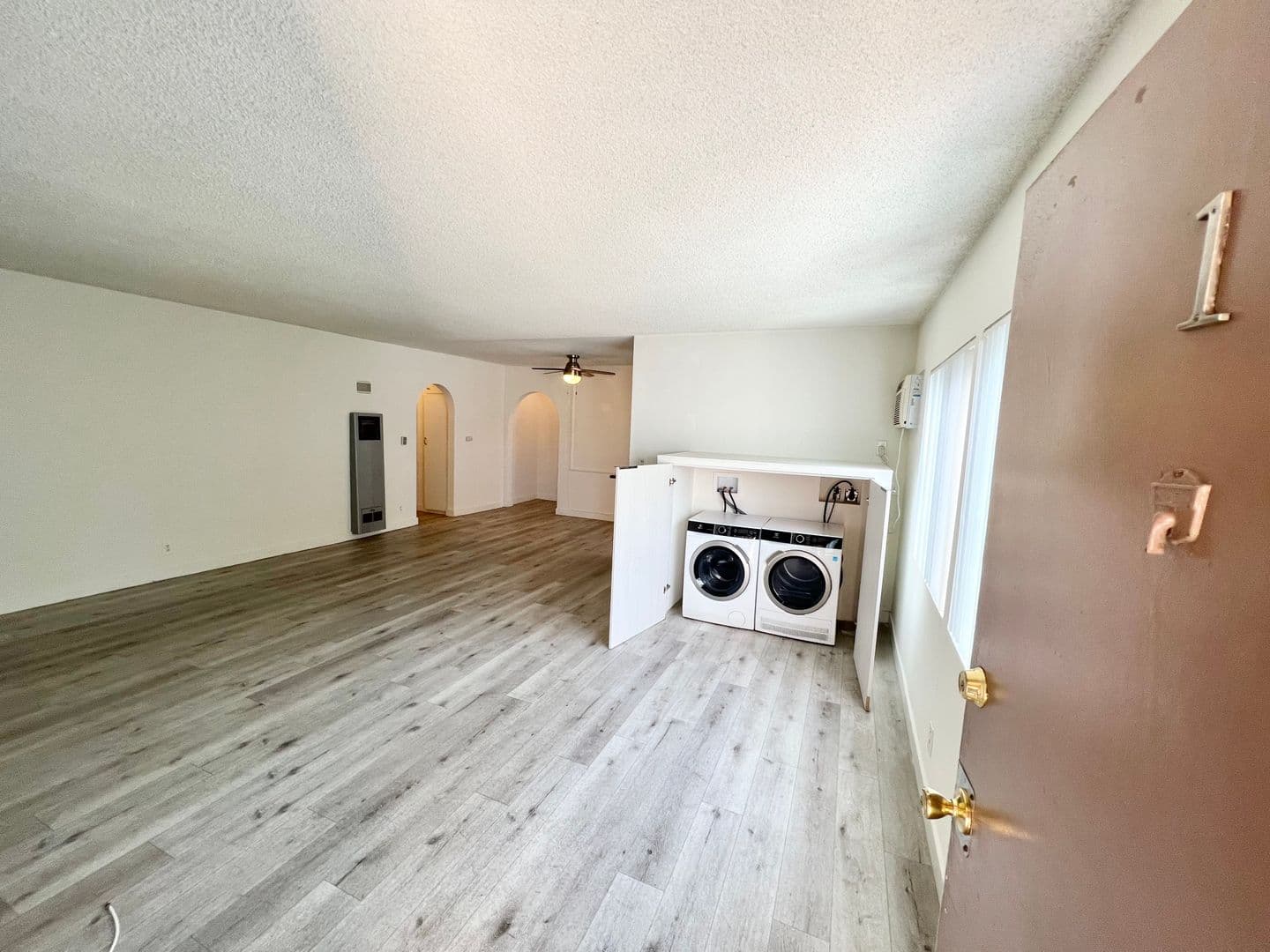 Los Angeles Apartment: 3728 Bentley Ave.