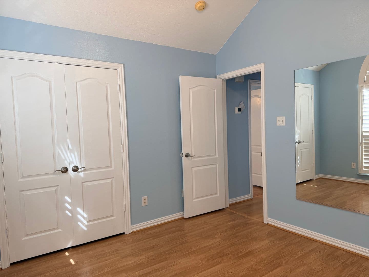 Euless House: 1412 Toplea Dr
