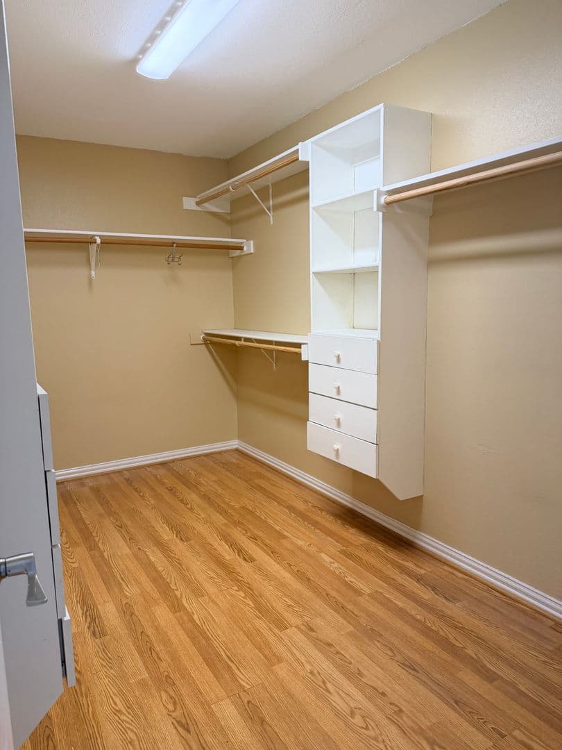 Euless House: 1412 Toplea Dr