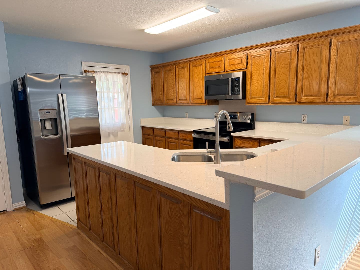 Euless House: 1412 Toplea Dr