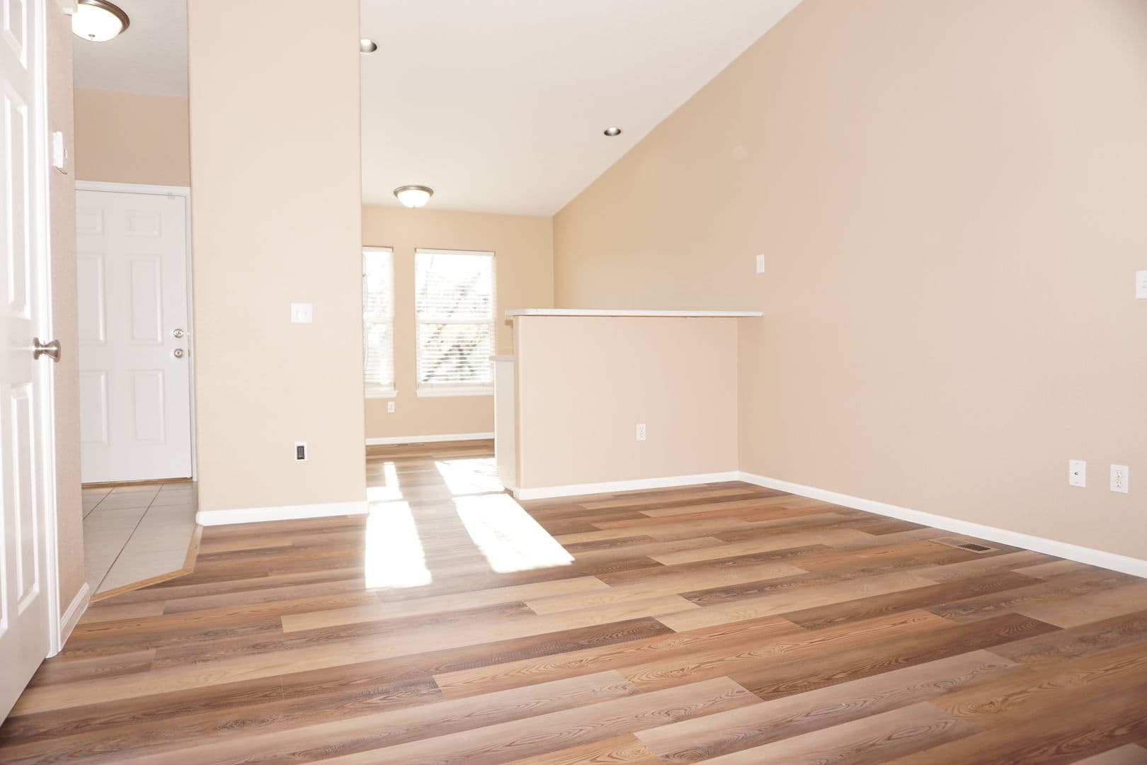 Colorado Springs Townhome: 5686 Sunshade Point