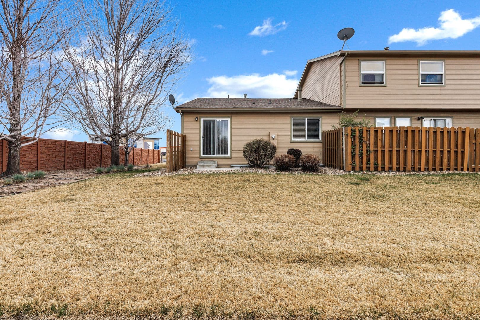 Colorado Springs Townhome: 5686 Sunshade Point