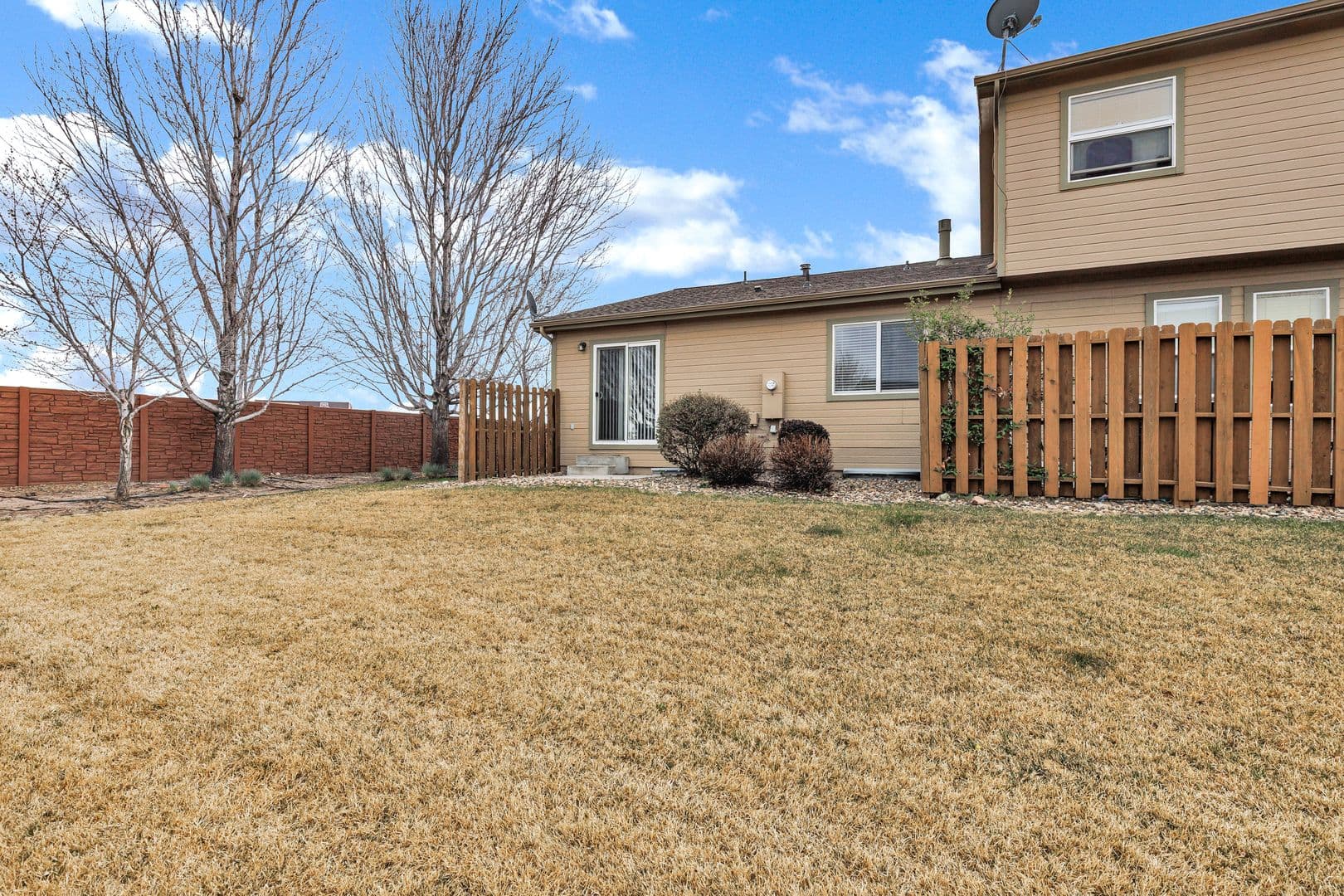 Colorado Springs Townhome: 5686 Sunshade Point