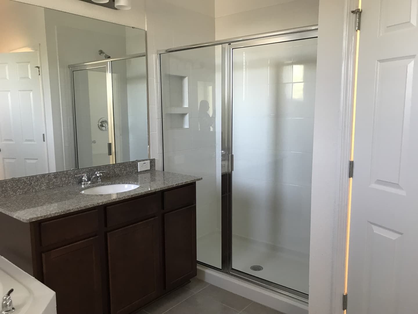 WIndermere House: 12928 Westside Village Loop