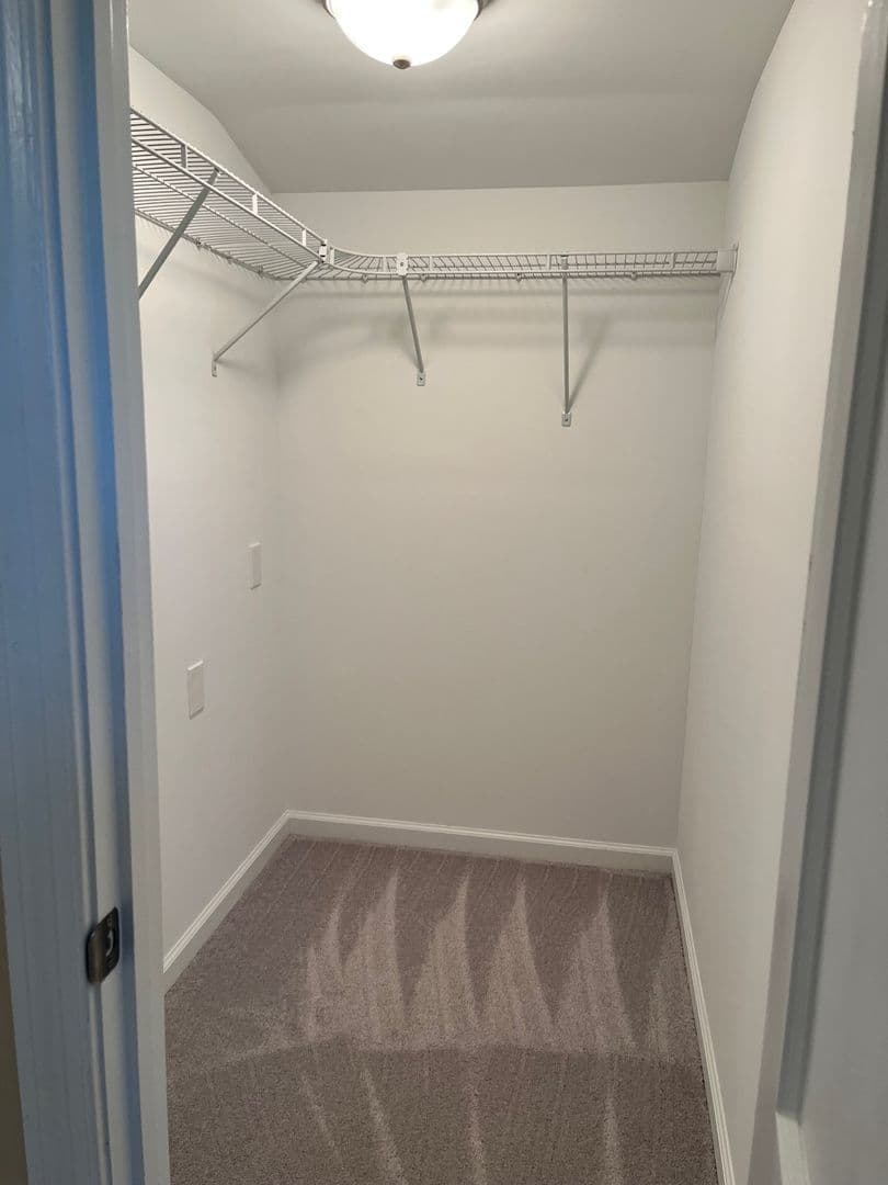 Williamsburg House: 1183 Penniman Road