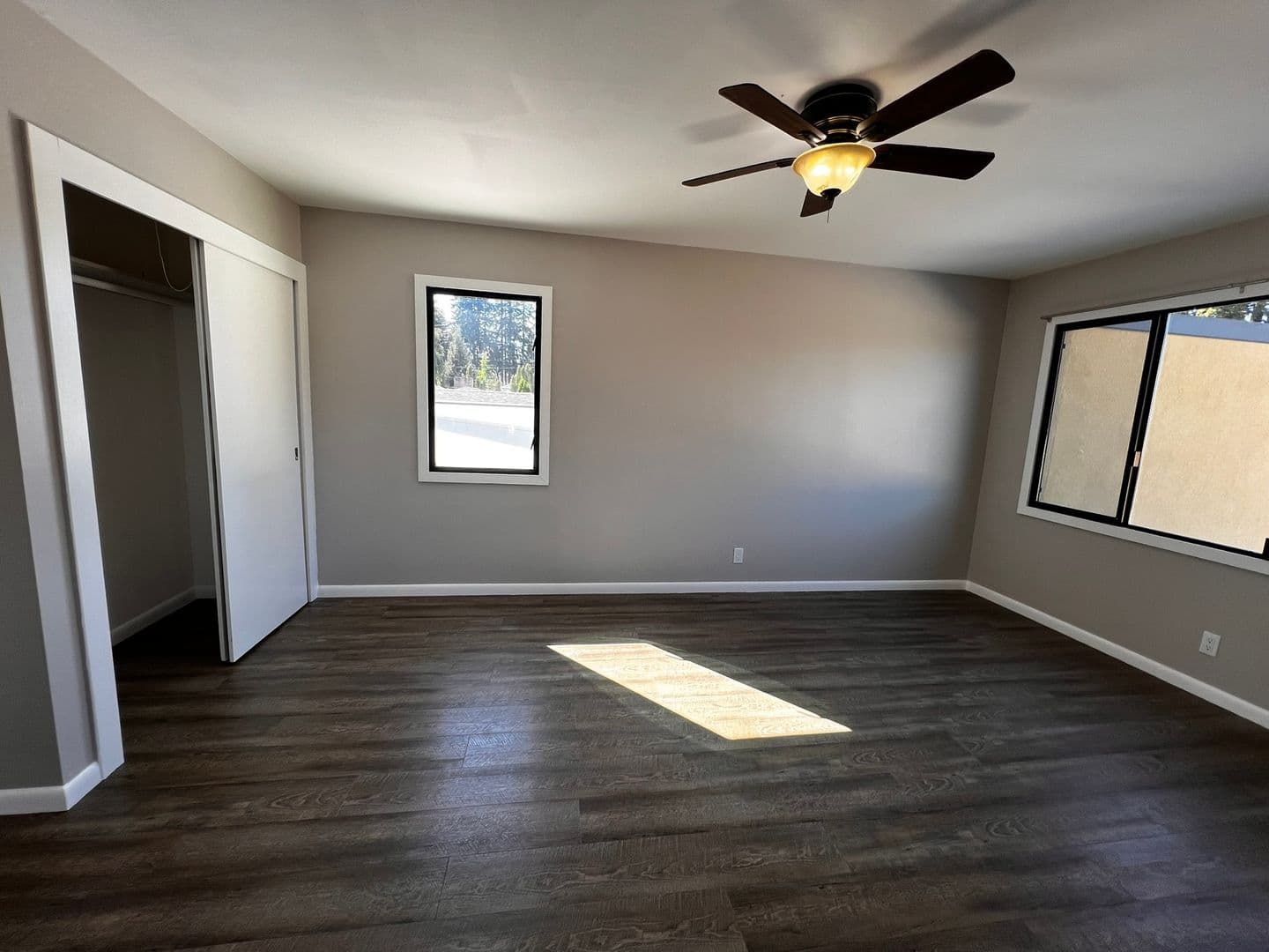 Hood River Apartment: 1808 Belmont Ave