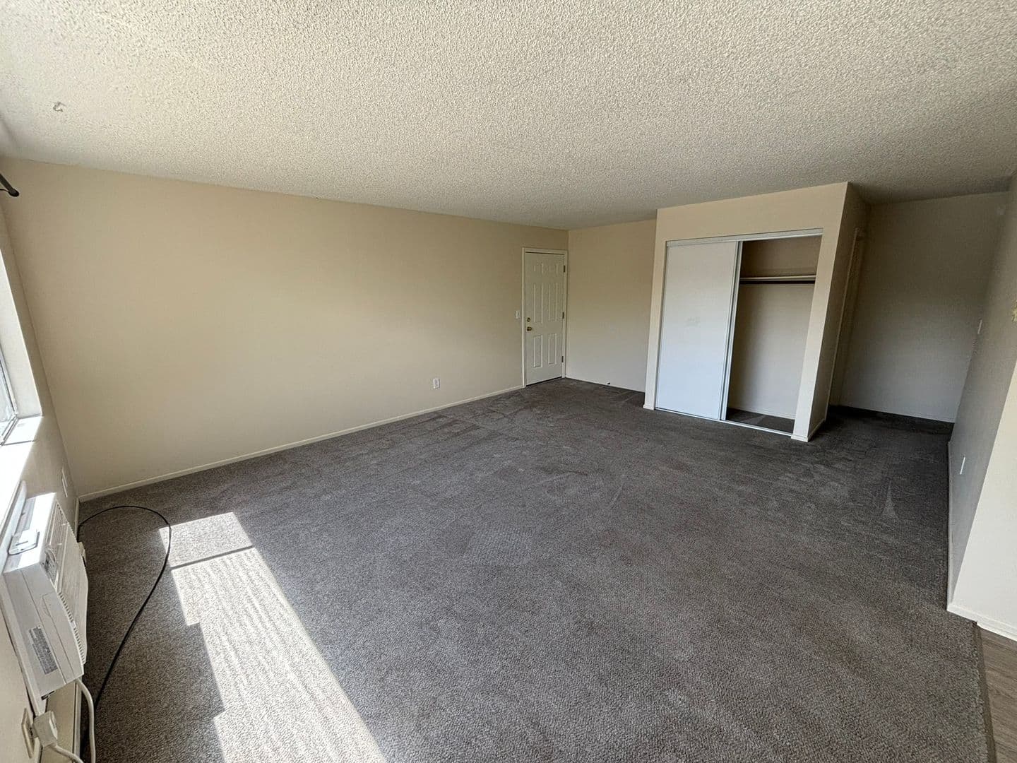 The Dalles Apartment: 1111 Eric Ct.