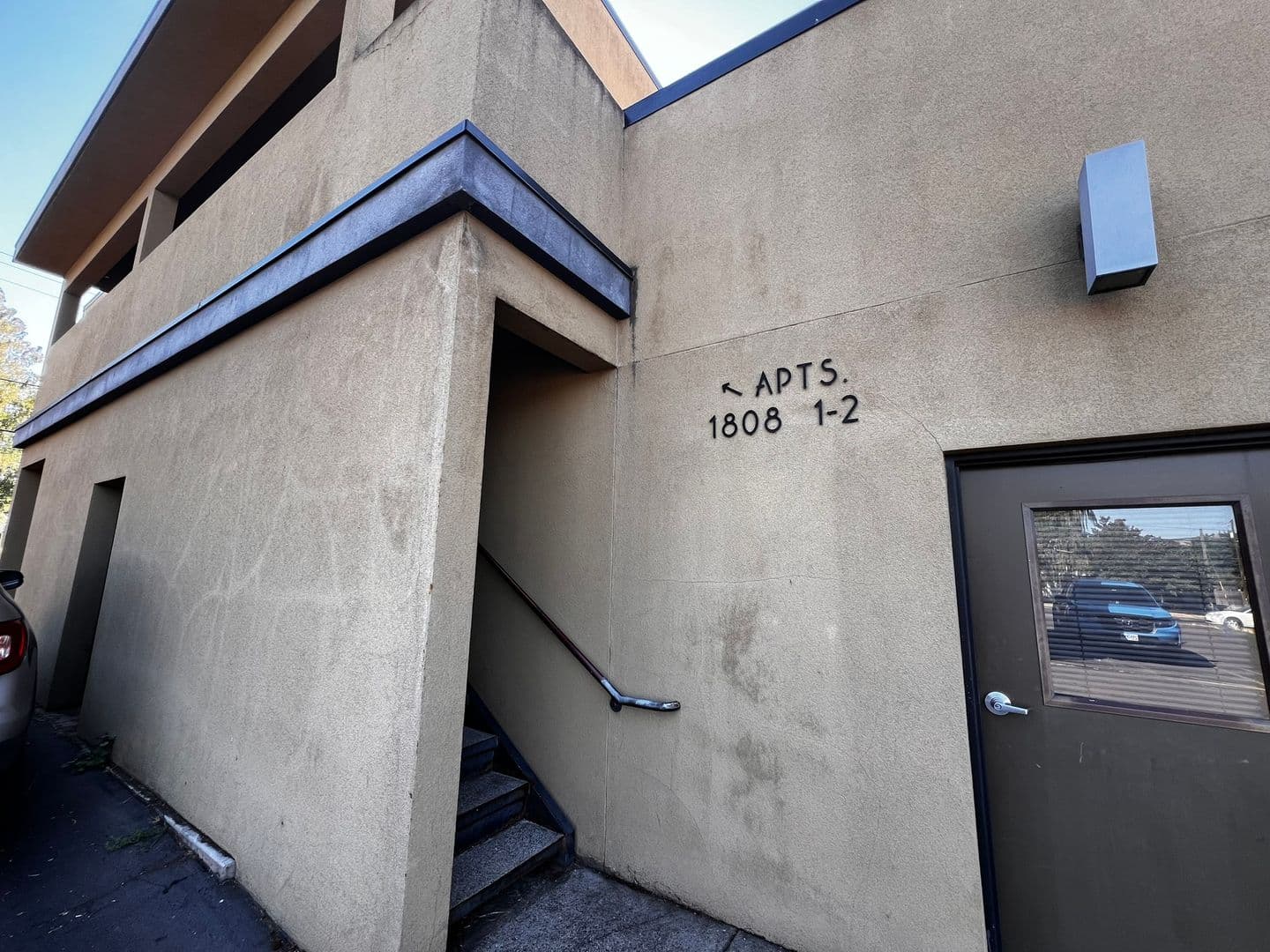 Hood River Apartment: 1808 Belmont Ave