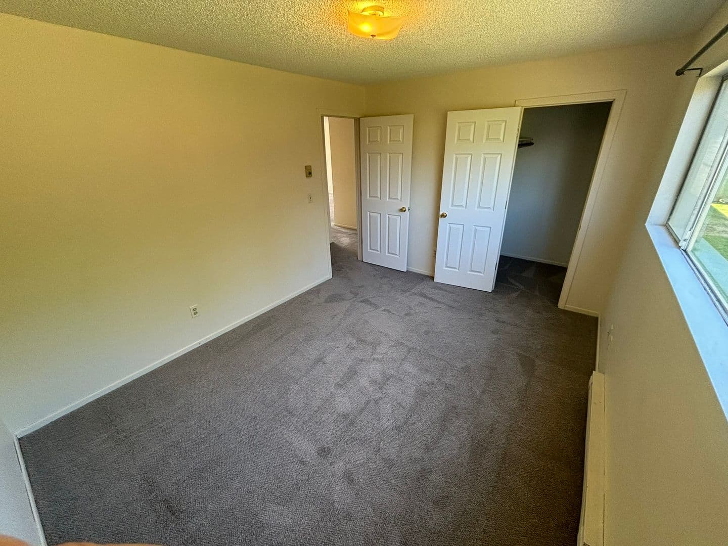 The Dalles Apartment: 1111 Eric Ct.