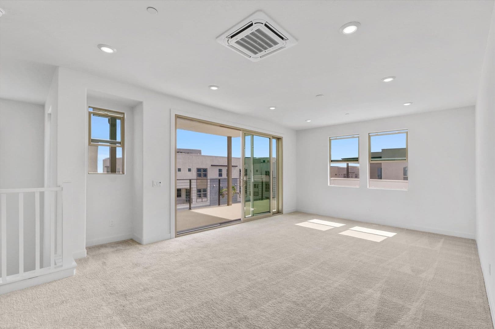 Montebello House: 1285 Hollyleaf Terrace