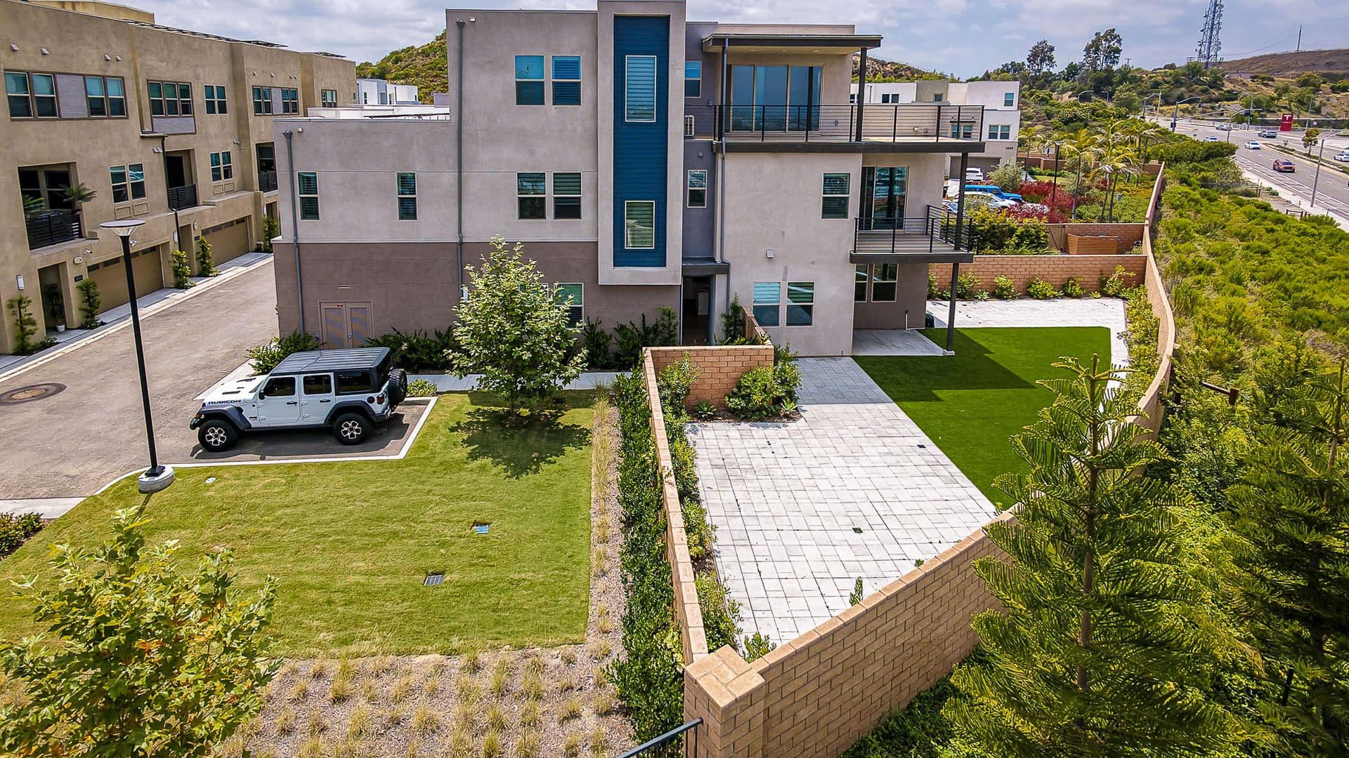 Montebello Townhome: 2058 Hollyleaf Terrace