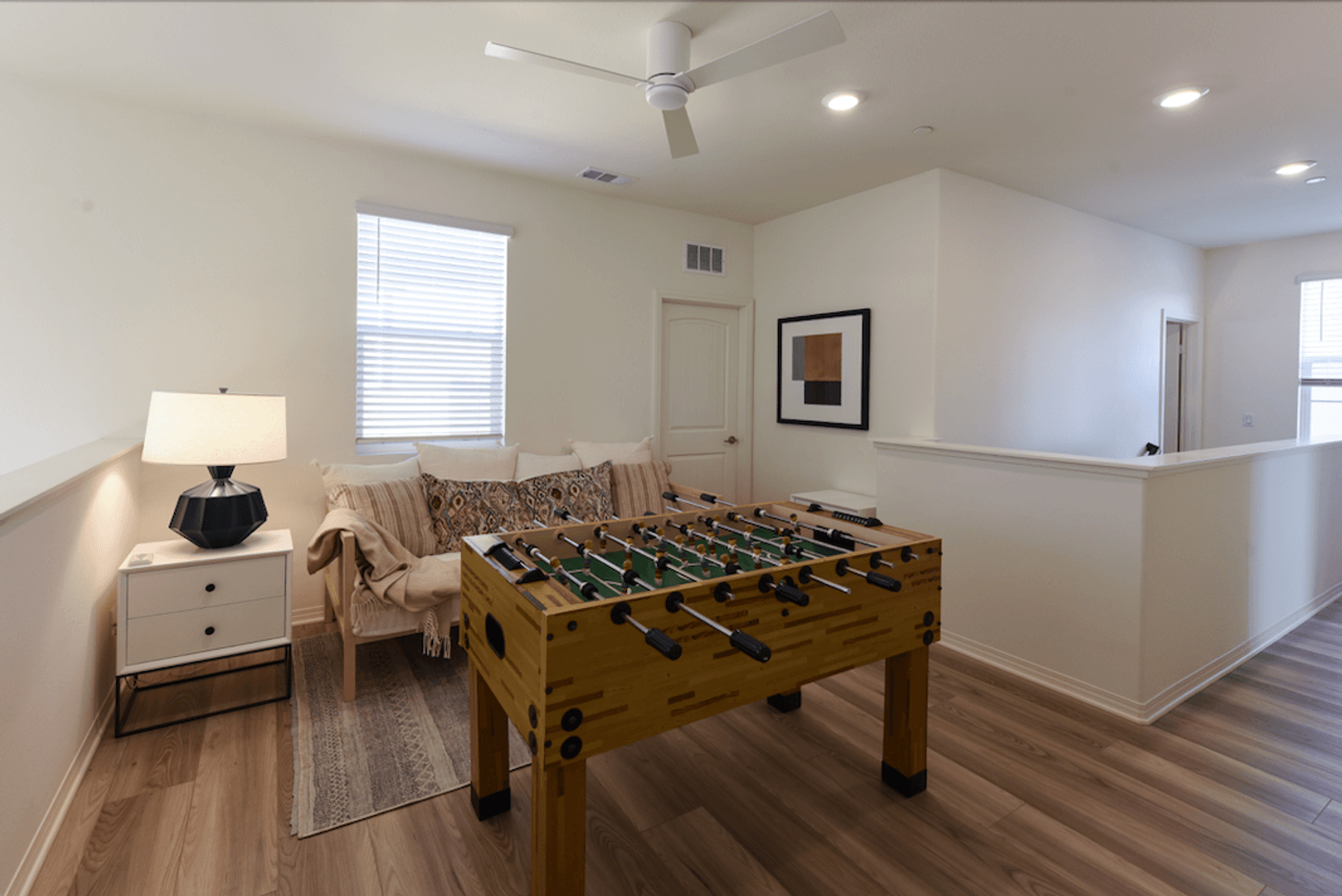 Eastvale House: 7075 Montecito Ln