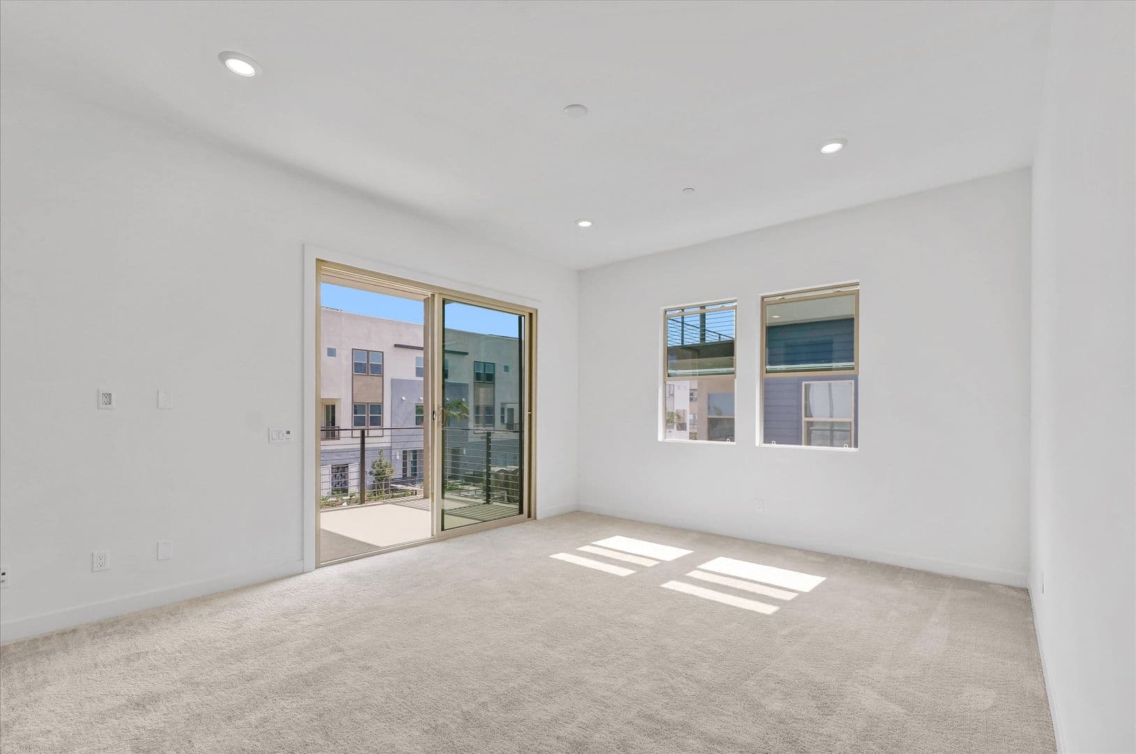 Montebello House: 1285 Hollyleaf Terrace