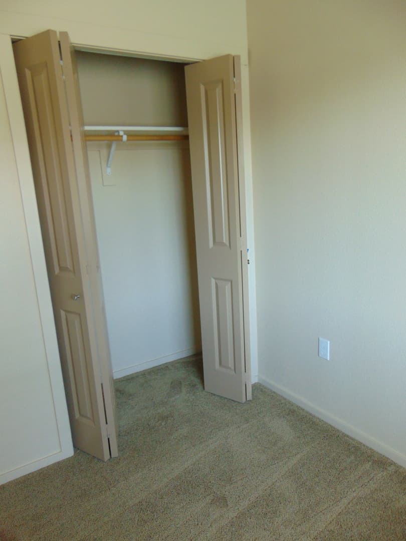 Post Falls Apartment: Sweetwater Circle