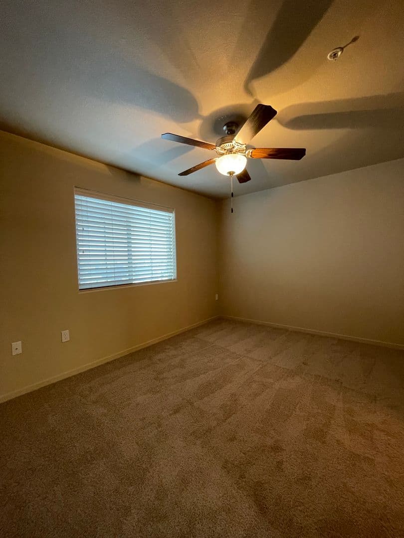 Post Falls Apartment: Sweetwater Circle