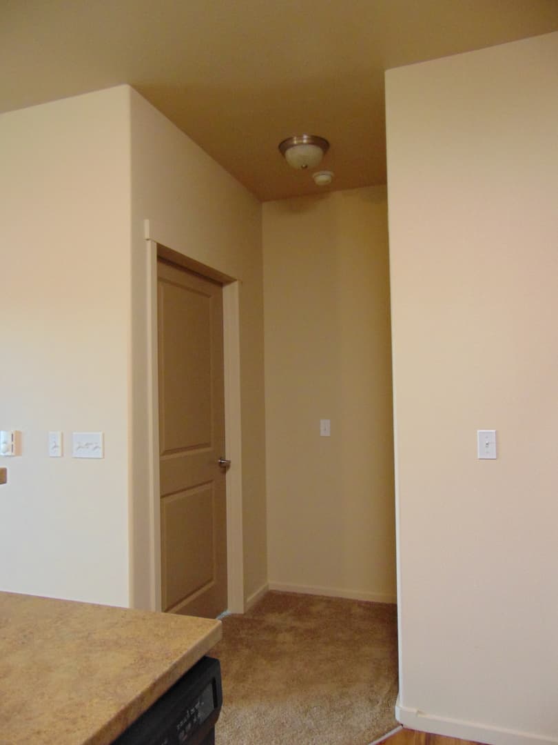 Post Falls Apartment: Sweetwater Circle