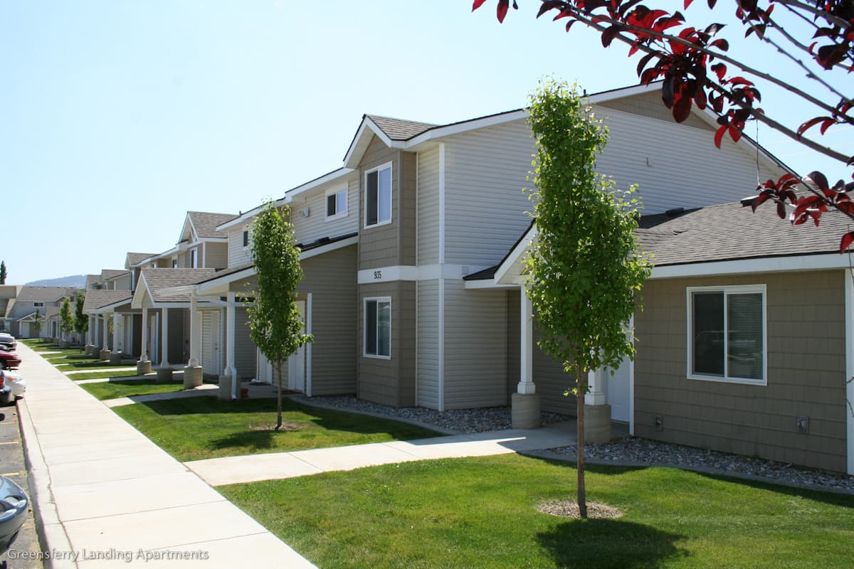 Post Falls Apartment: 875 N Tubsgate Pl.