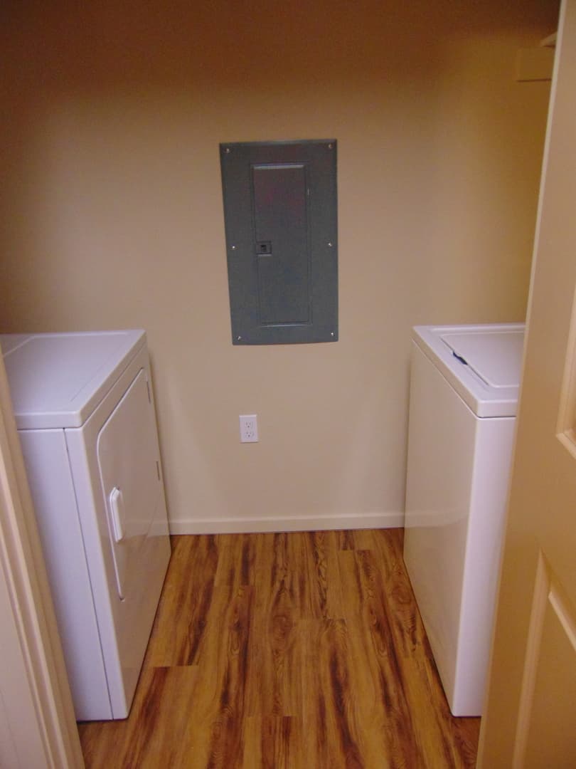 Post Falls Apartment: Sweetwater Circle