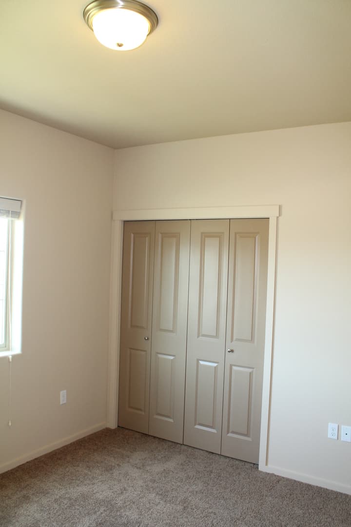 Post Falls Apartment: Sweetwater Circle