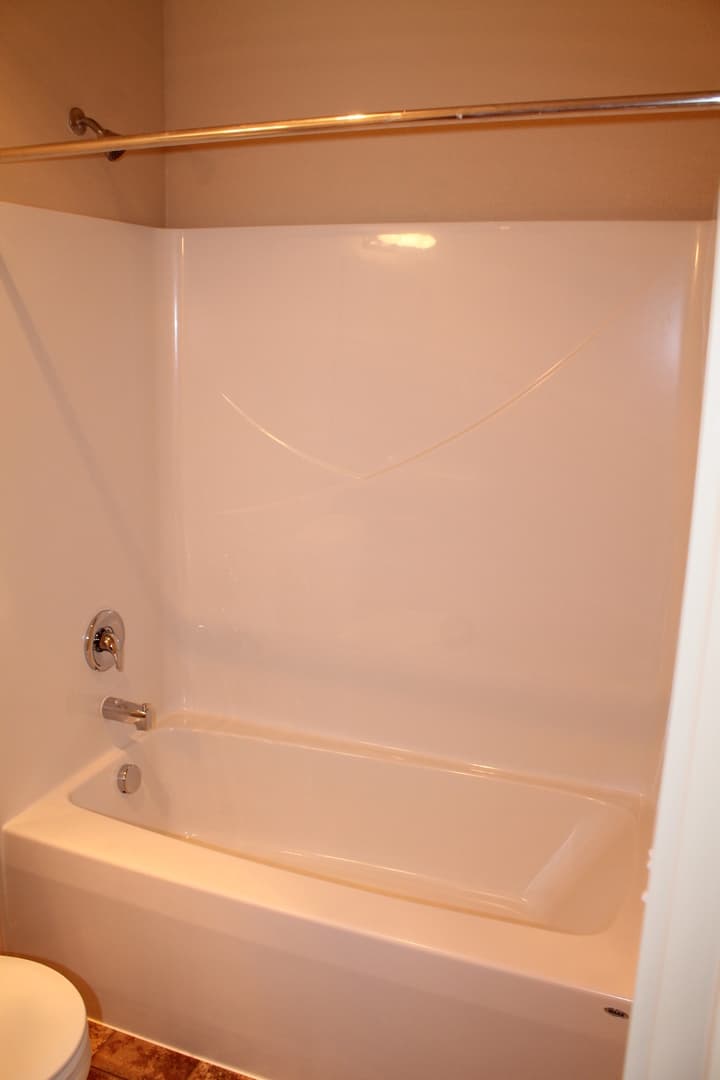Post Falls Apartment: Sweetwater Circle