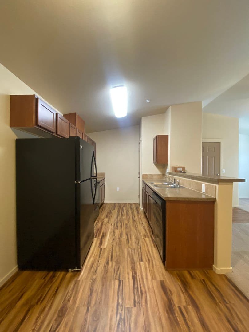 Post Falls Apartment: Sweetwater Circle