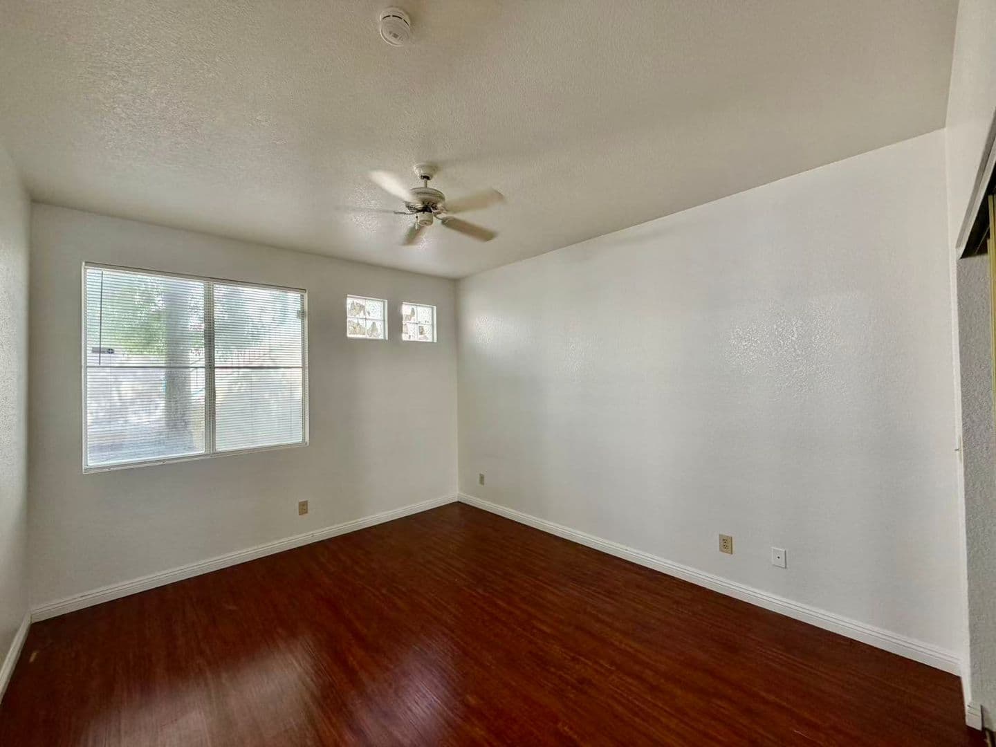 Las Vegas House: 5155 W Tropicana Ave B20 #1045