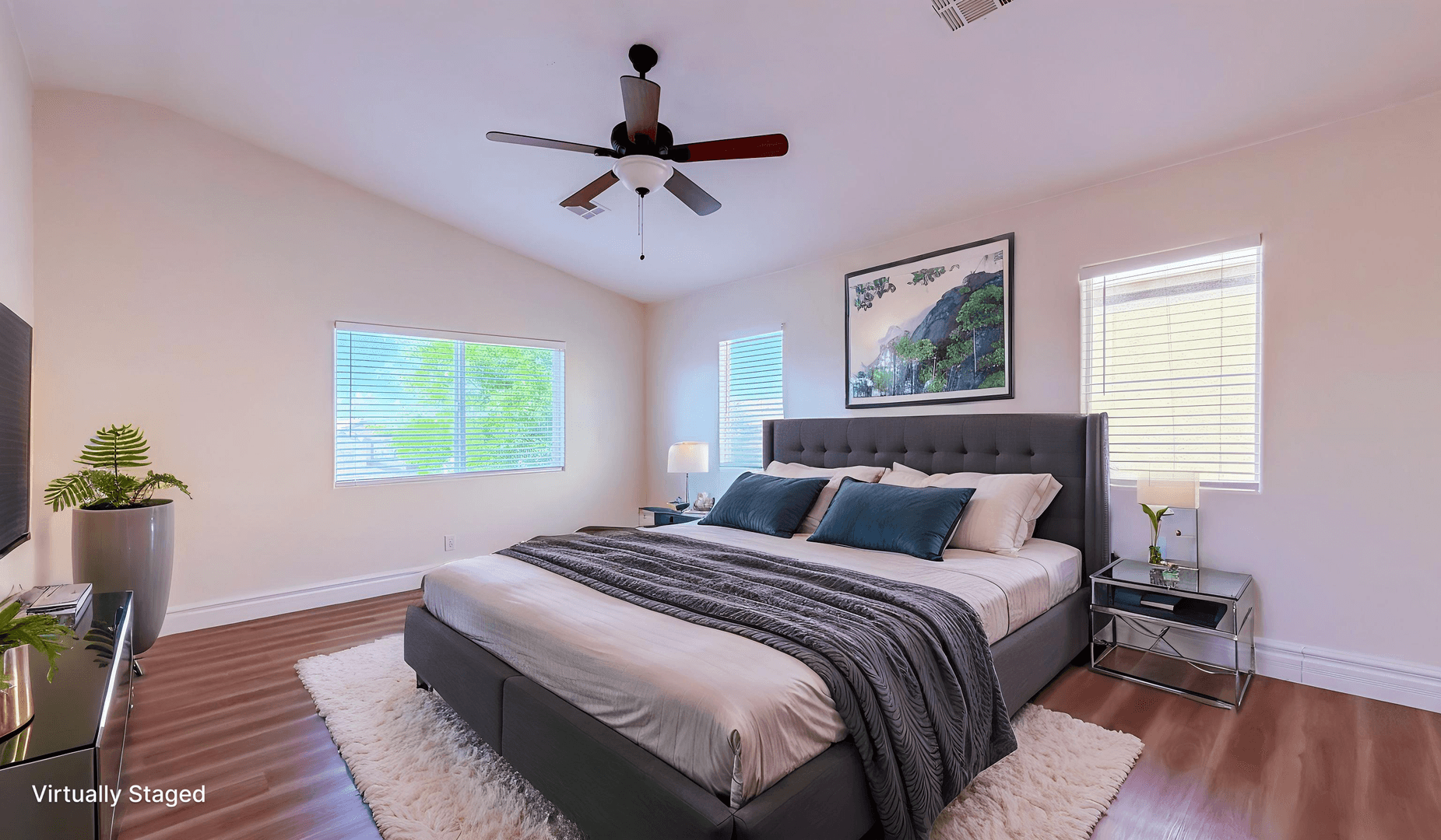 Las Vegas House: 280 Ladies Tee Ct
