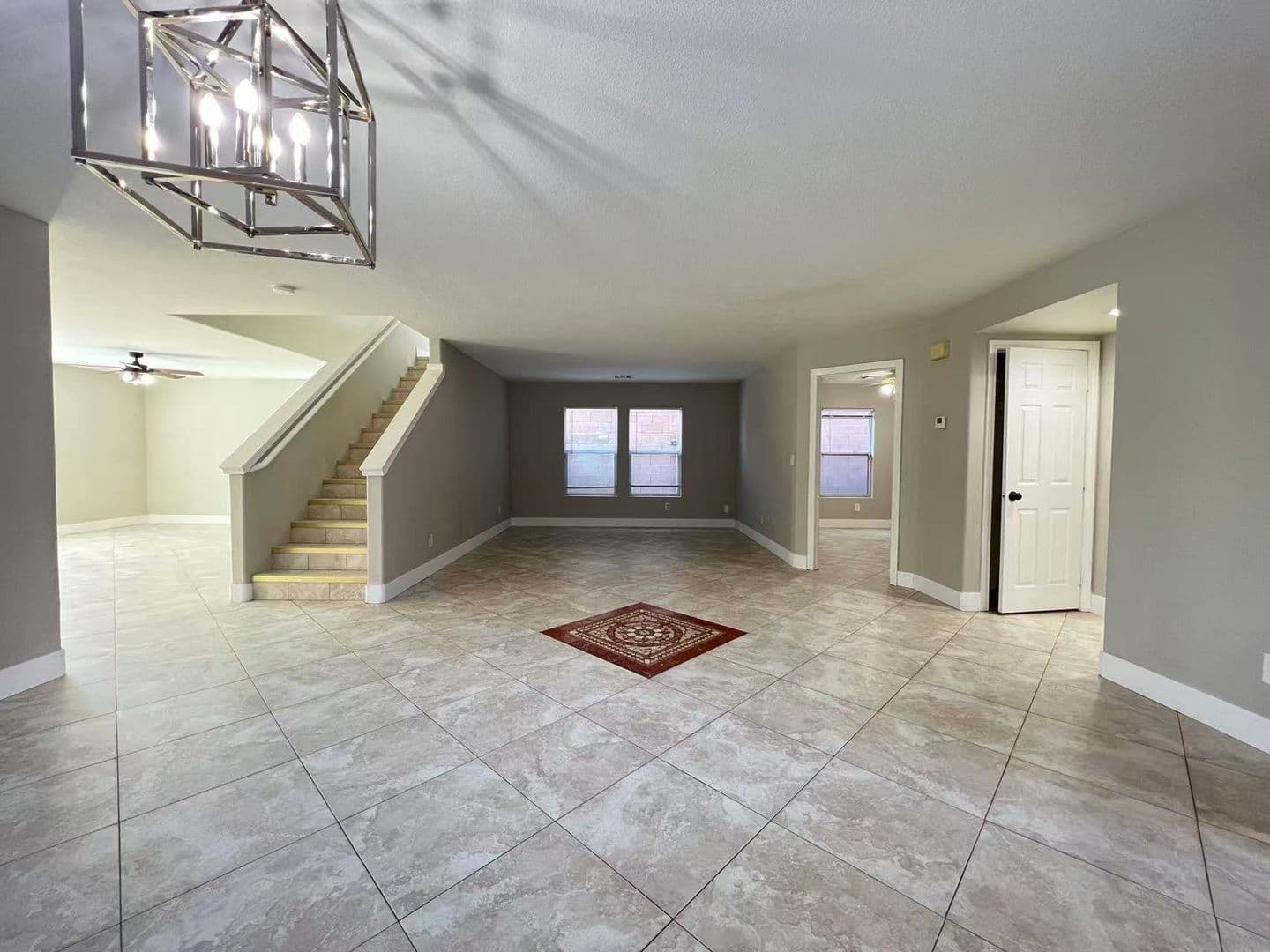 Las Vegas House: 8469 Cavaricci Ave