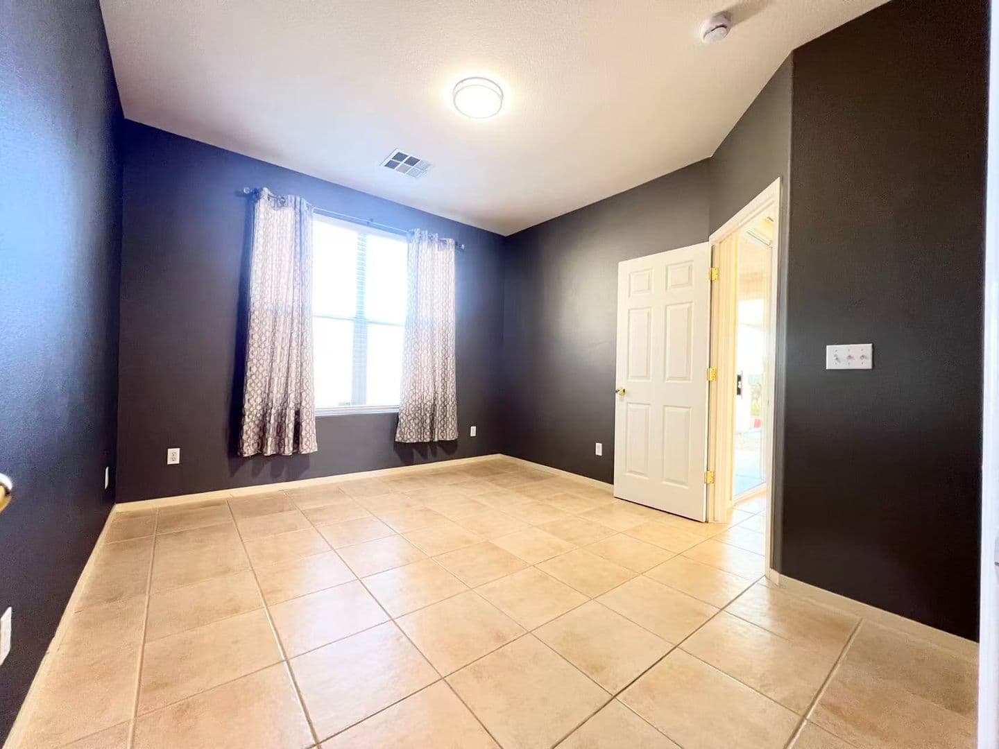Las Vegas House: 9044 Partridge Hill St