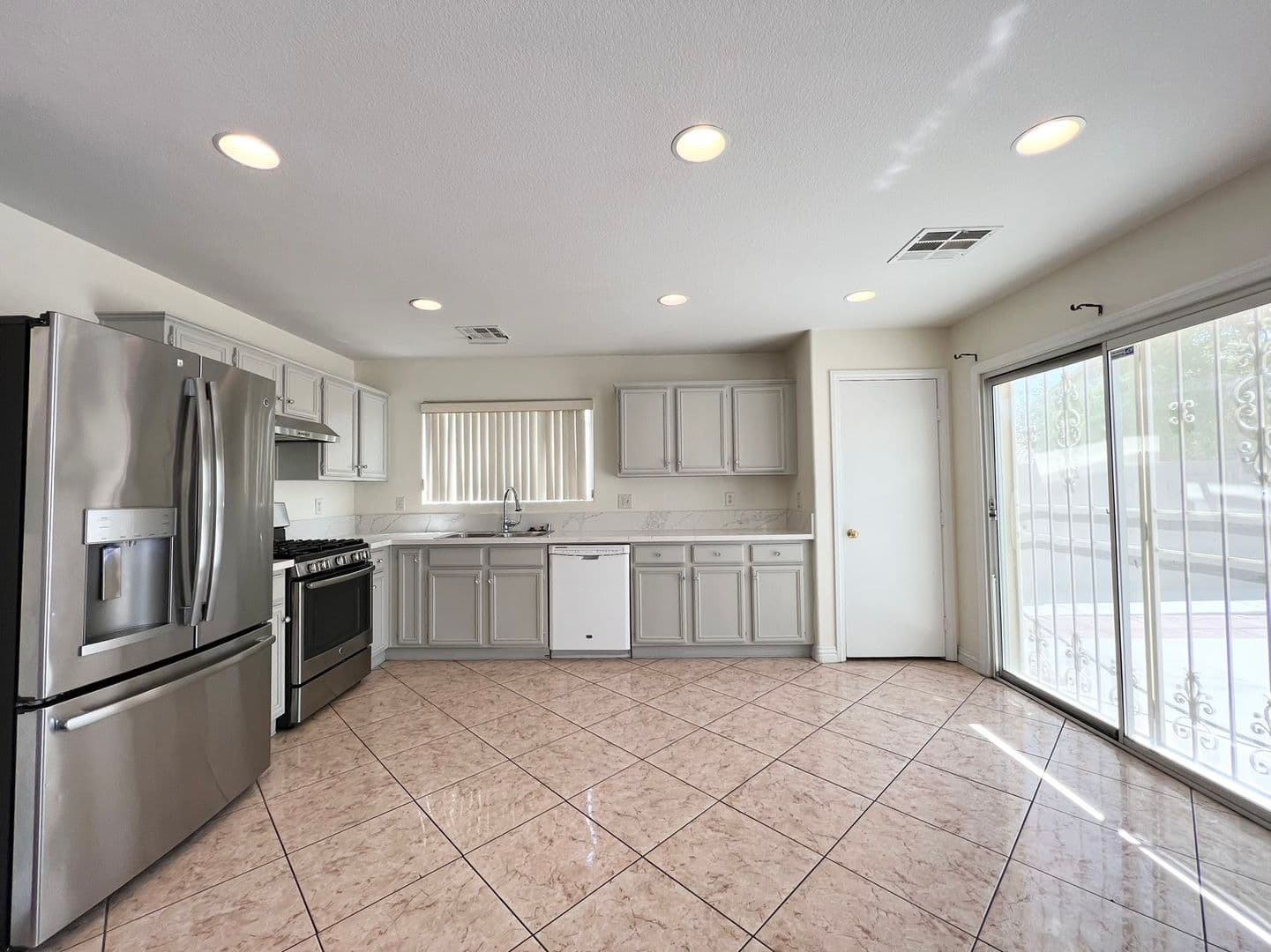 Las Vegas House: 5717 Dewey Dr