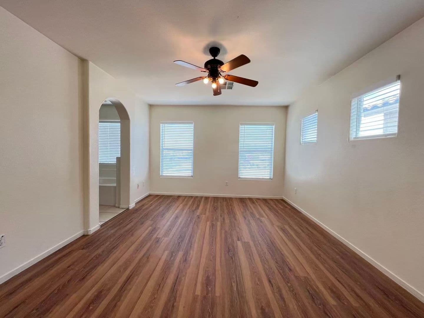 Las Vegas House: 3994 Chasing Heart Way