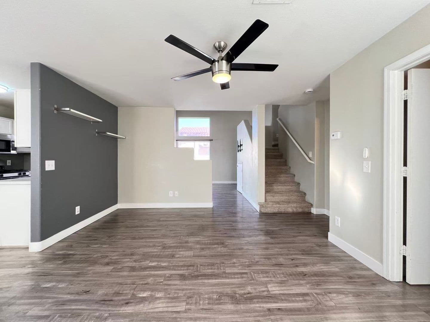 Las Vegas House: 9363 Graceful Gold St